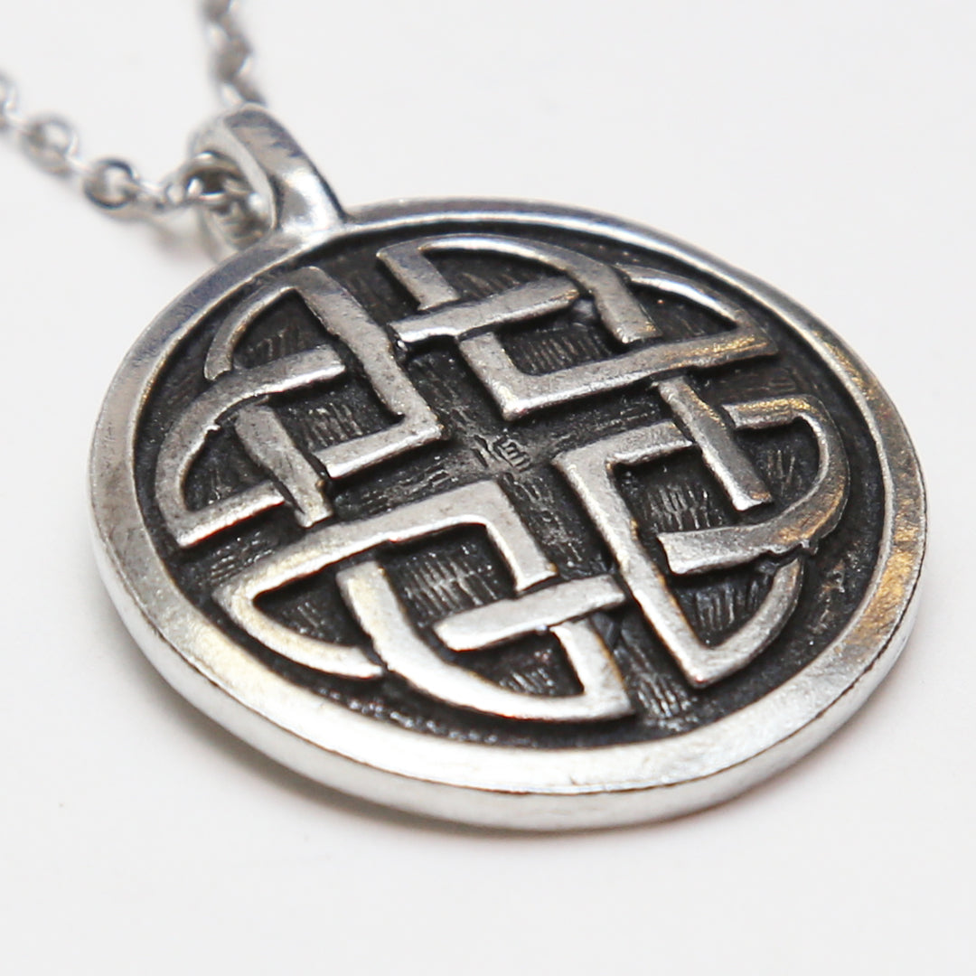 Round Lovers Knot Celtic Pewter Necklace Angle