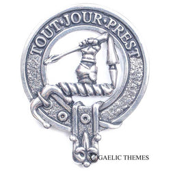 Clan Crest Cap Badge - Carmichael
