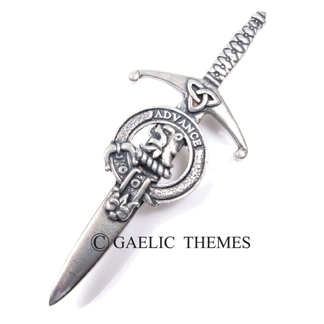 Clan Crest Kilt Pin - Chalmers