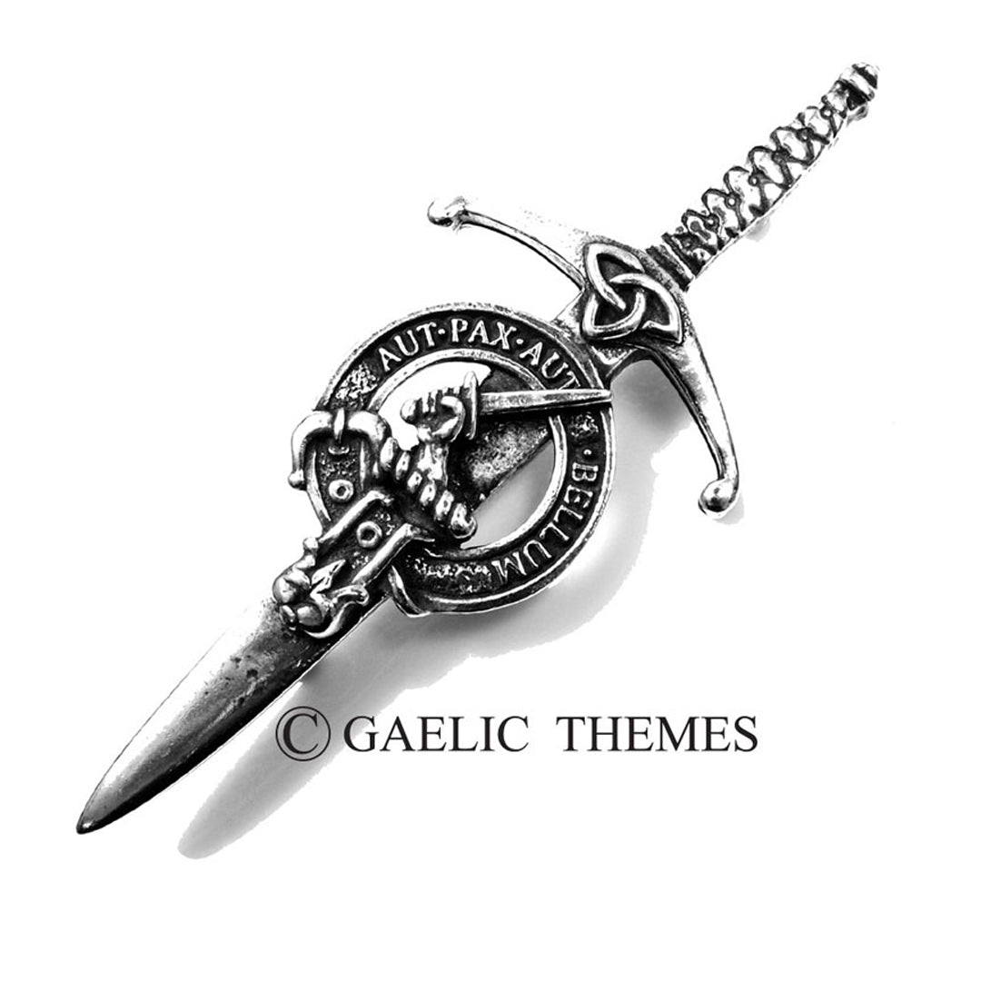 Clan Crest Kilt Pin - Gunn