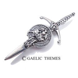 Clan Crest Kilt Pin - Hay