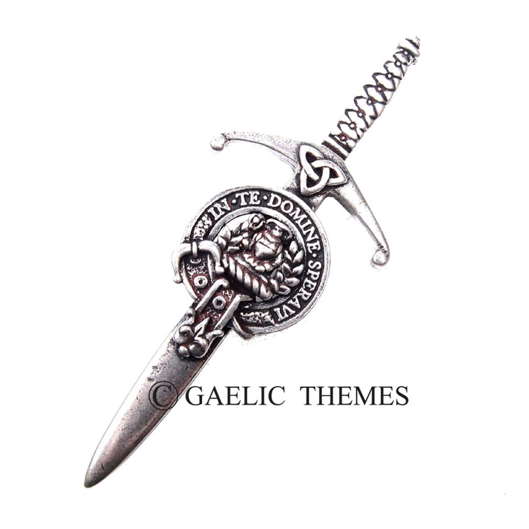 Clan Crest Kilt Pin - Lyon
