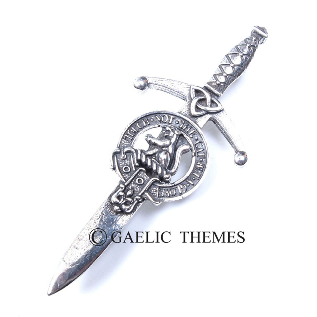 Clan Crest Kilt Pin - MacPherson