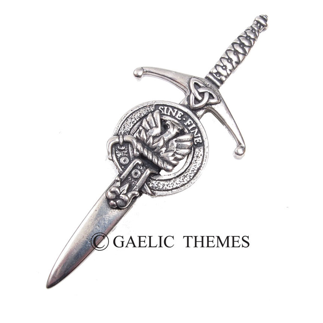 Clan Crest Kilt Pin - Macgill