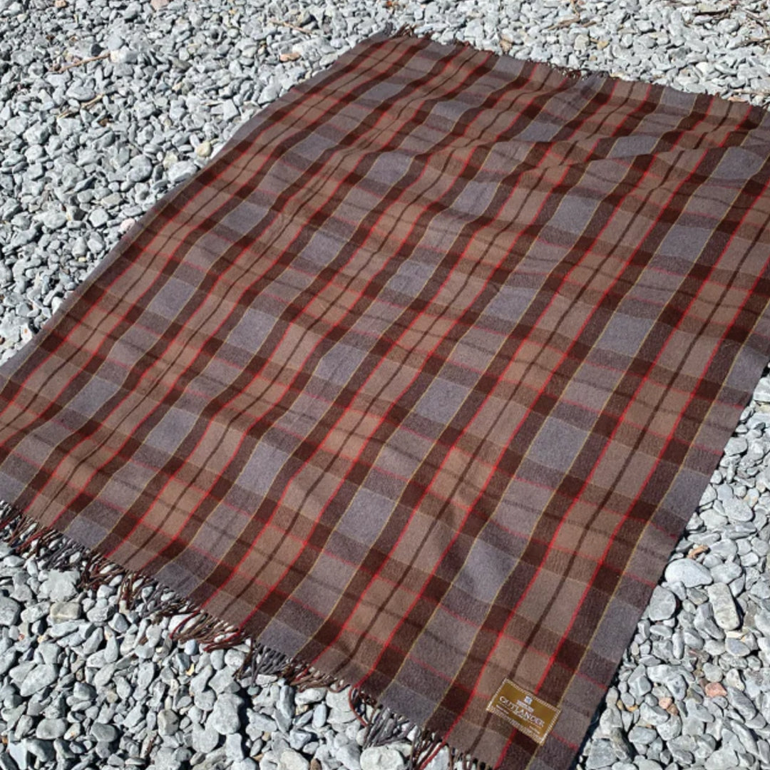 Outlander Tartan Blanket - Fraser