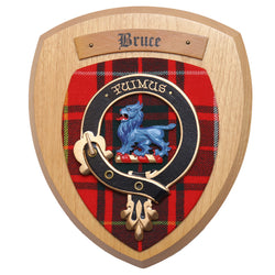 Small Bruce Wall Plaque Light Wood