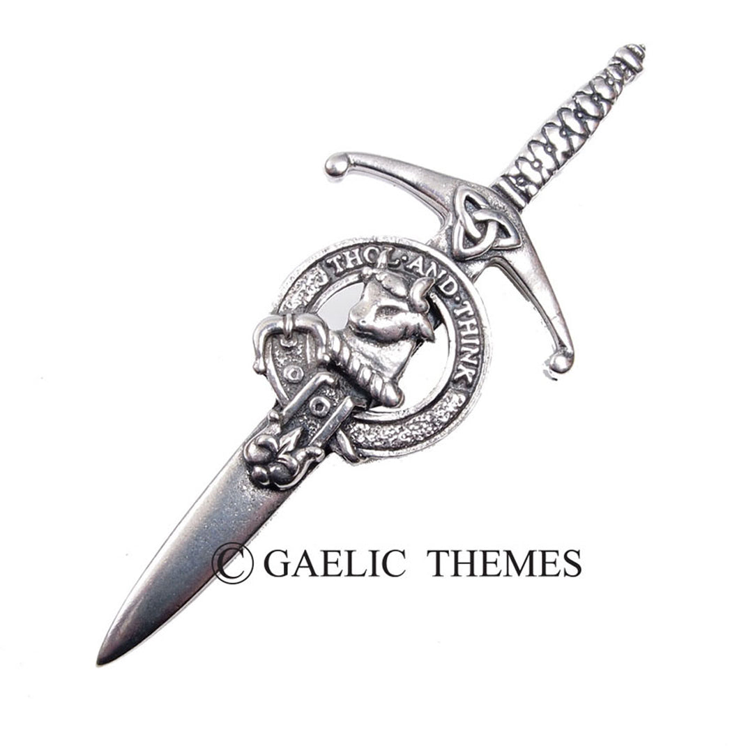 Clan Crest Kilt Pin - Tweedie