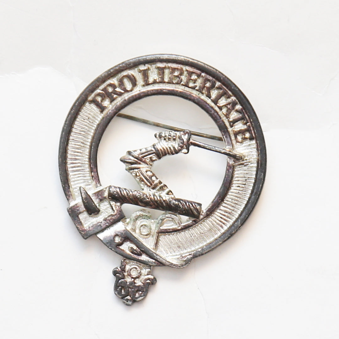 Clearance Clan Crest Cap Badge - Wallace