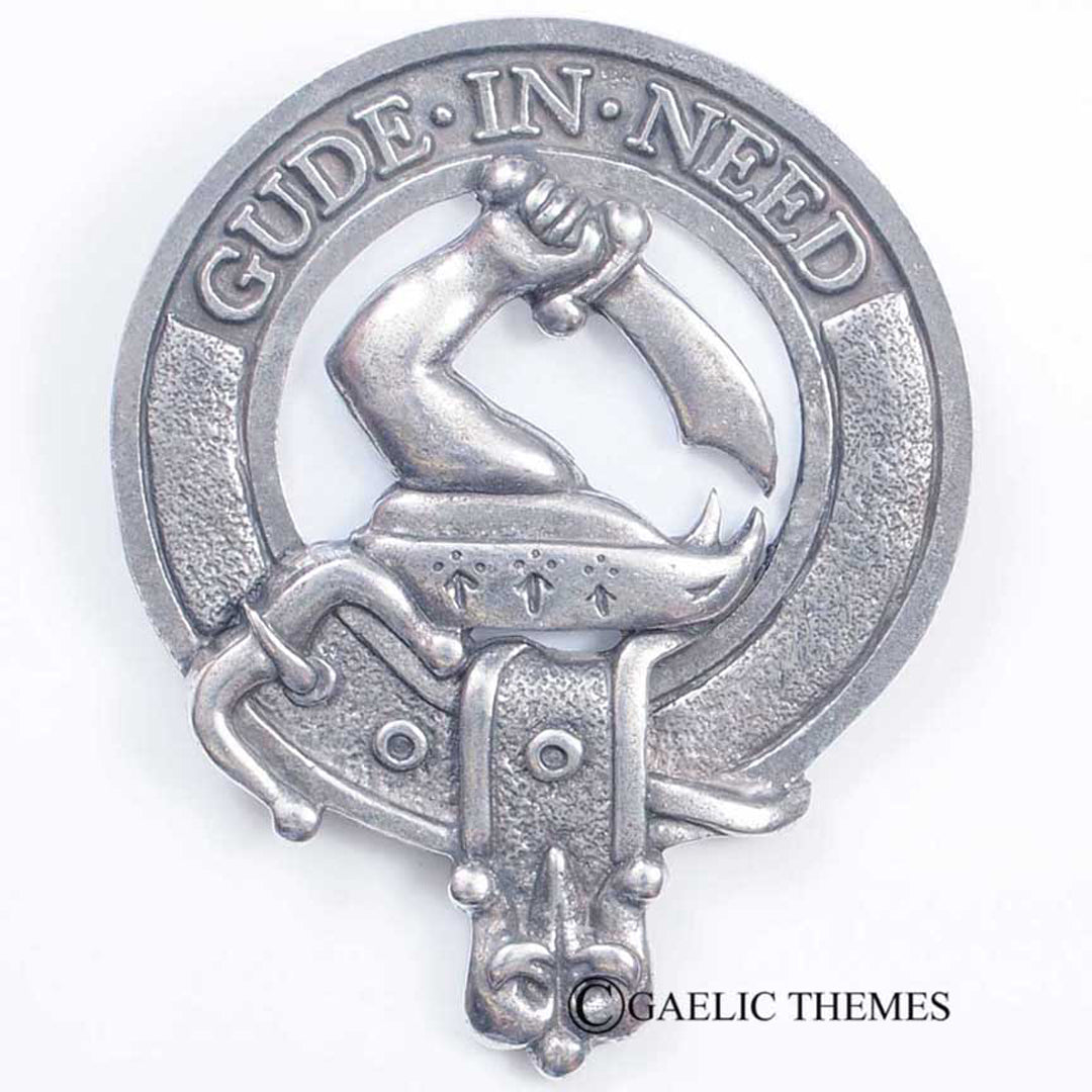 Clan Crest Cap Badge - Ainslie