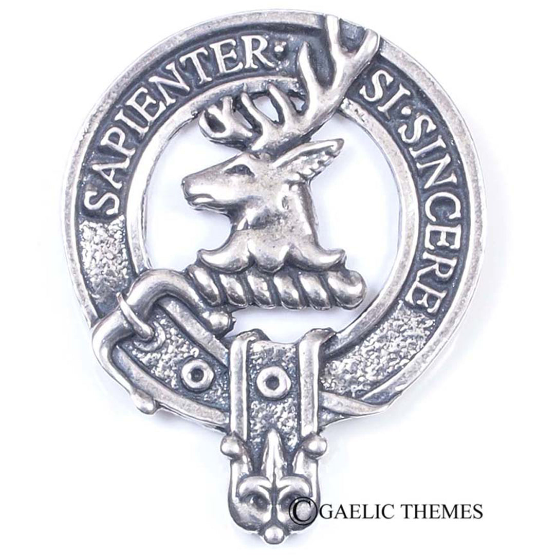 Clan Crest Cap Badge - Davidson