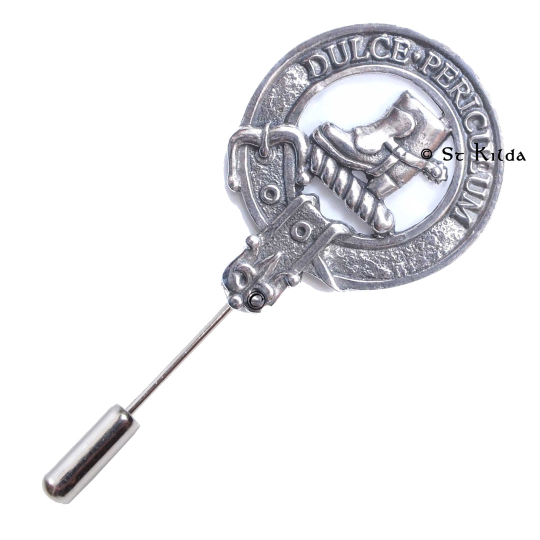 Clan Crest Lapel Pin - MacAulay