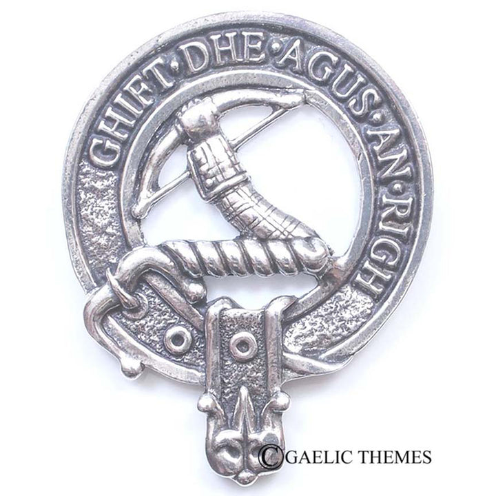 Clan Crest Cap Badge - MacInnes