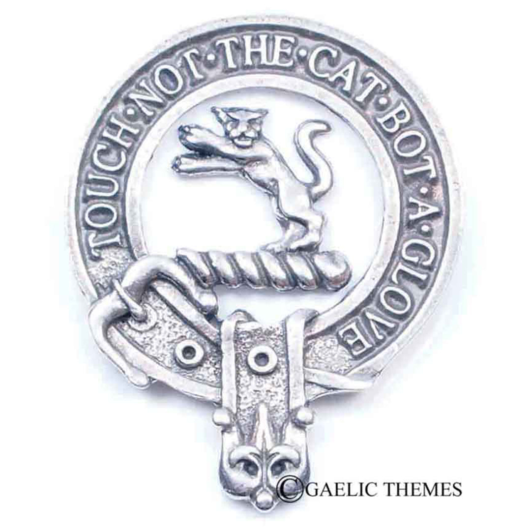 Clan Crest Cap Badge - MacKintosh