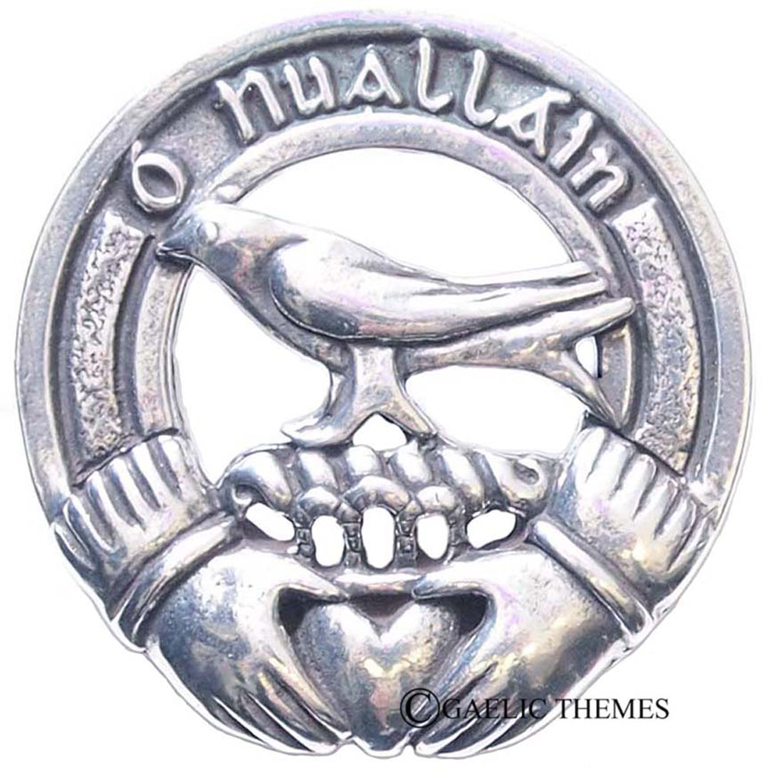 Clan Crest Cap Badge - Nolan
