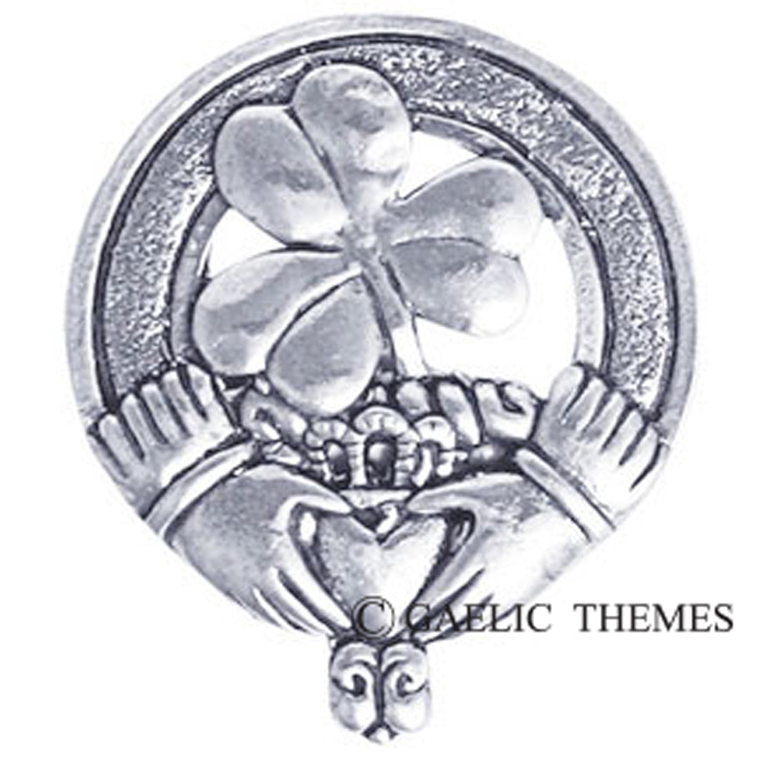 Clan Crest Cap Badge - Shamrock