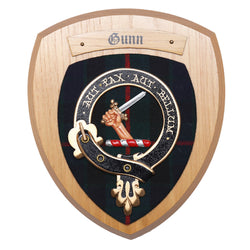 Small Gunn Wall Plaque Light Wood