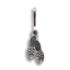 Zipper Pull - Dancing Ghillies